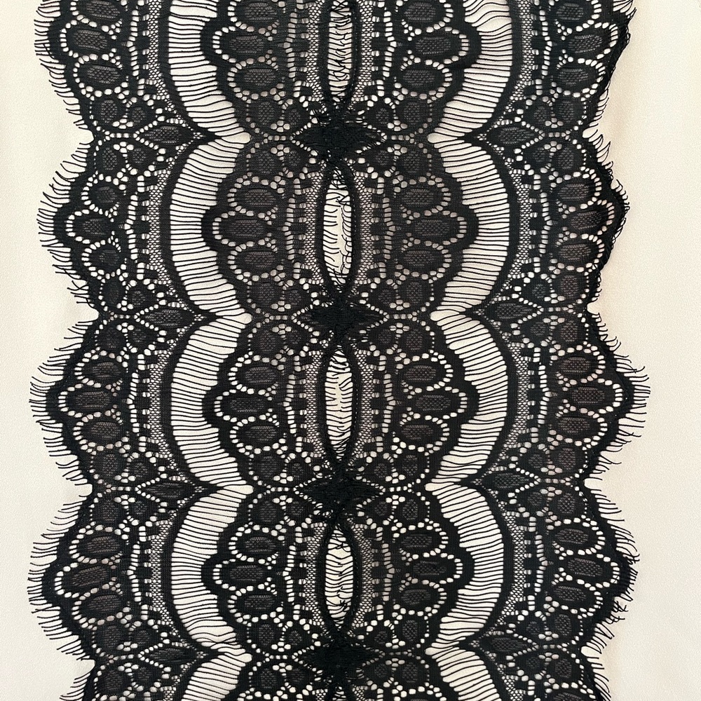 Loft Lace Detail Shell - Picture 3 of 5